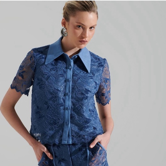 Lessie blouse - Picture 1 of 2